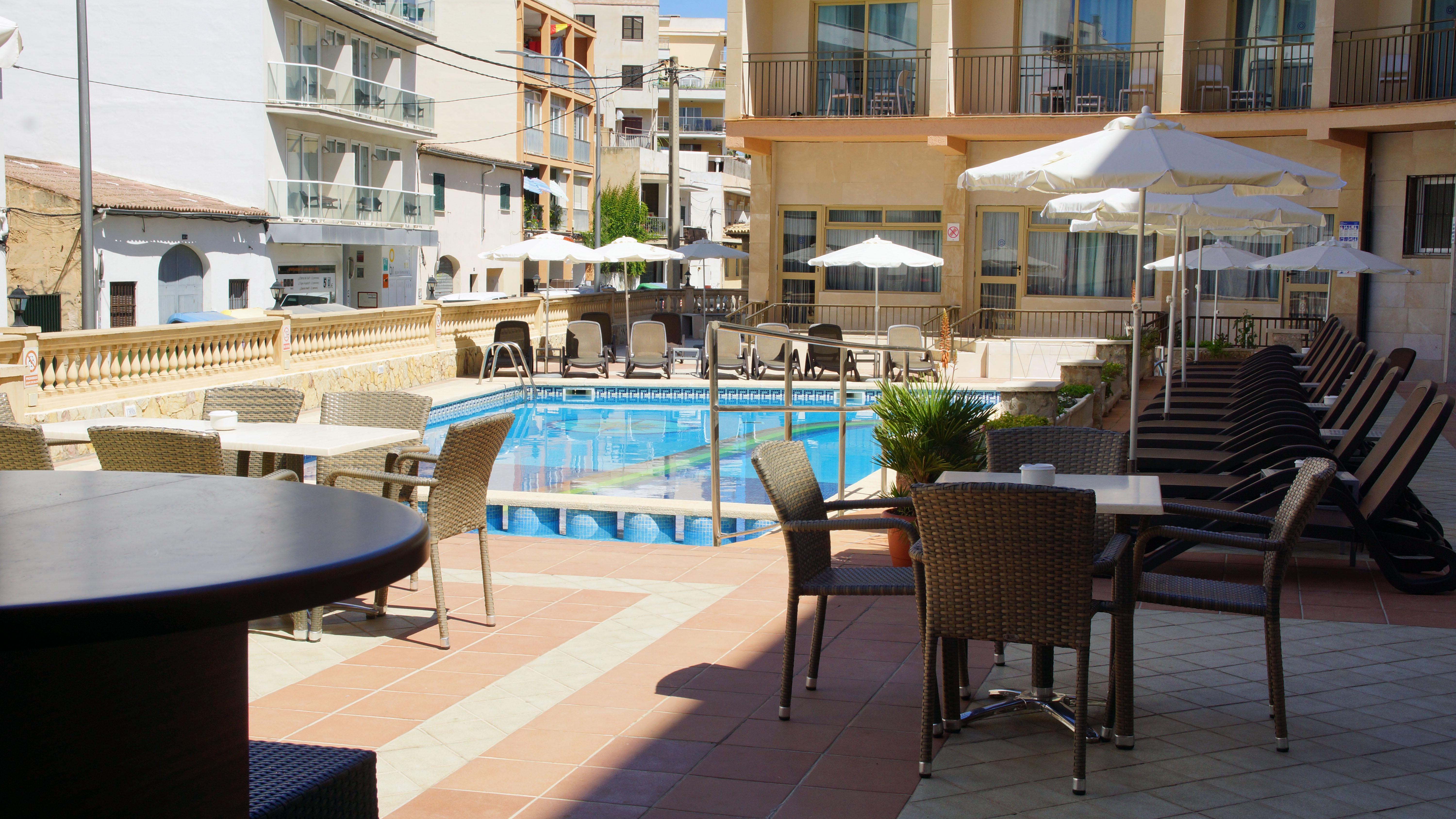 Hotel Iris - Only Adults El Arenal  Bagian luar foto