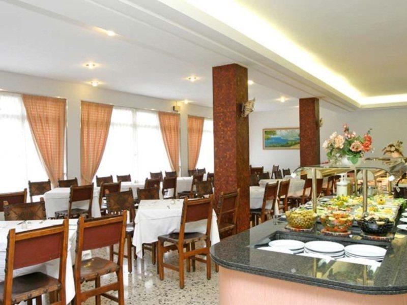 Hotel Iris - Only Adults El Arenal  Bagian luar foto