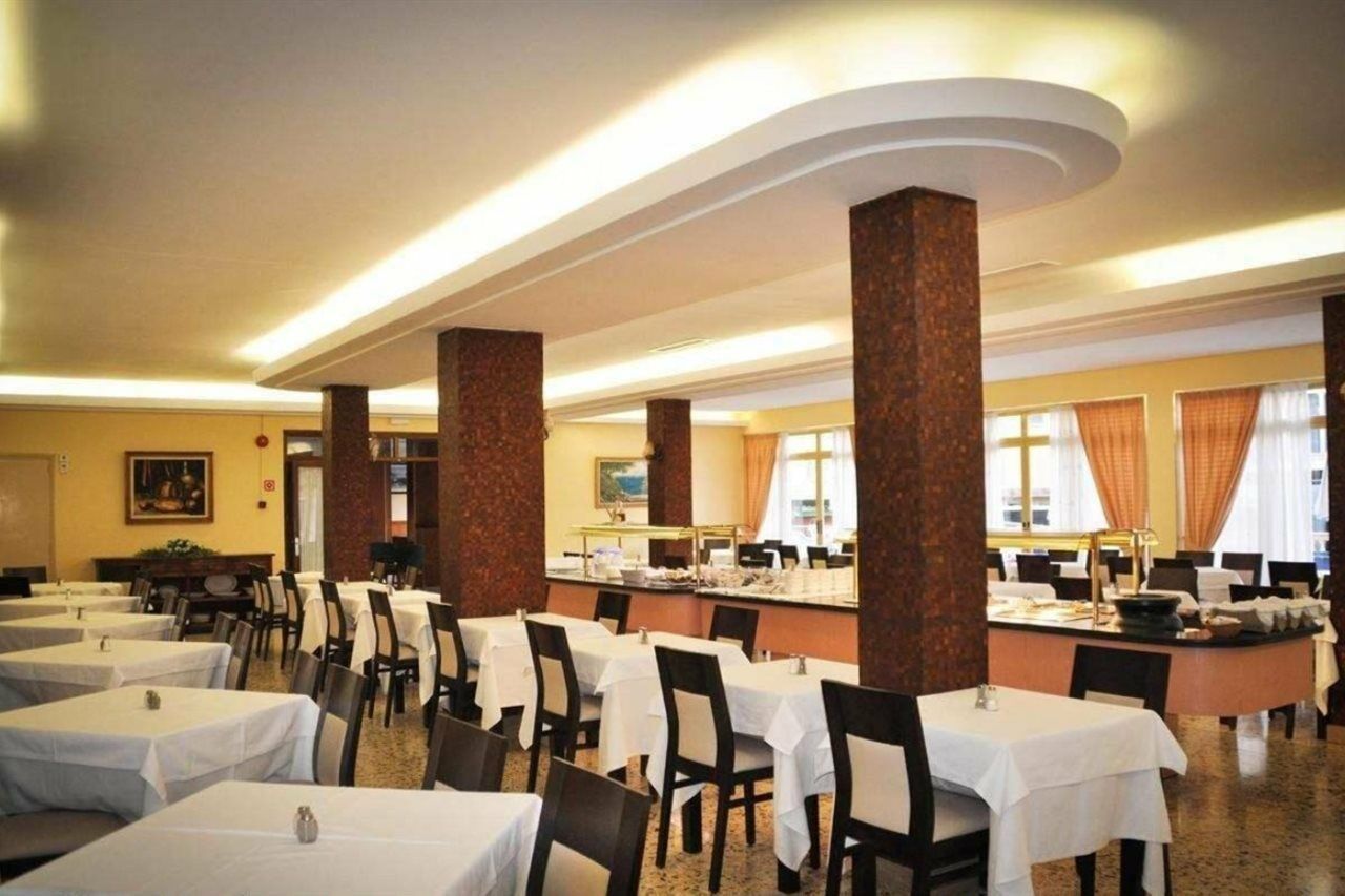 Hotel Iris - Only Adults El Arenal  Bagian luar foto