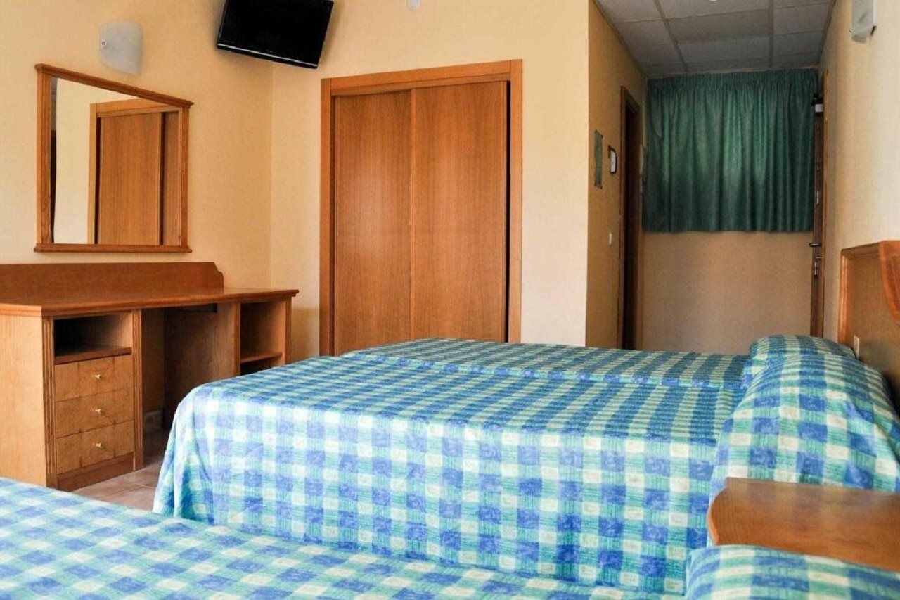 Hotel Iris - Only Adults El Arenal  Bagian luar foto